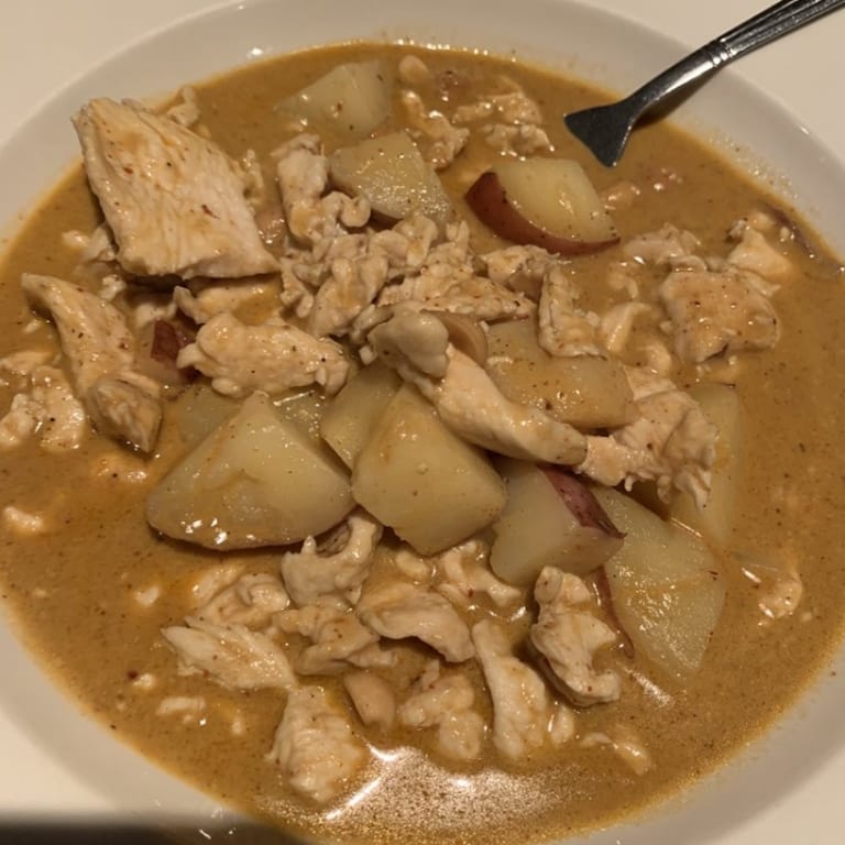 Delicious Asian Flavors: Thai, Noodles, and More
